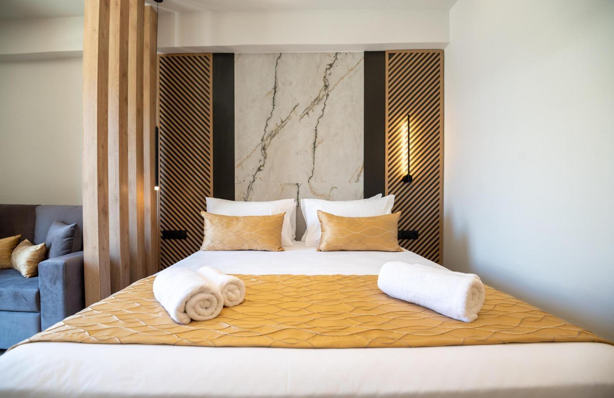 John & Mary Suites Rethymno  Exterior photo